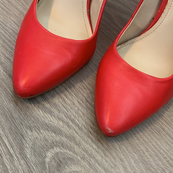 BCBGeneration gorgeous red 4” heels - Picture 9 of 9